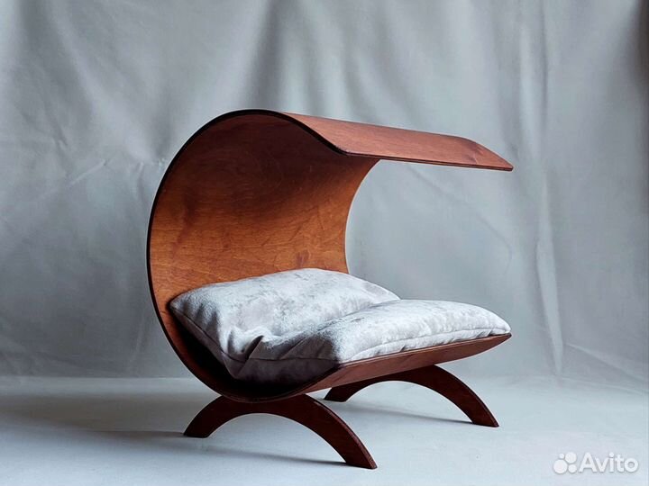 Лежанка для собак