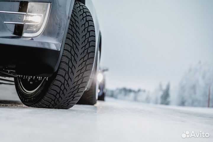 Nokian Tyres Hakkapeliitta R3 215/60 R16 116