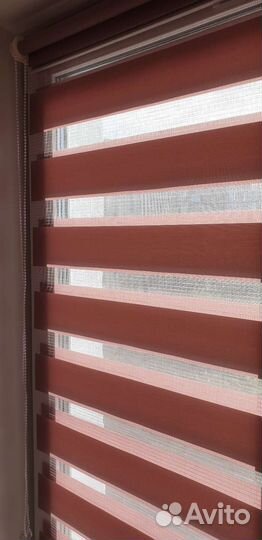 Рулонные шторы день ночь бу