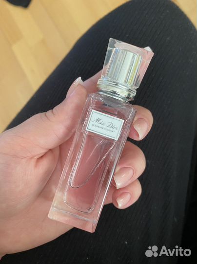 Духи Dior blooming bouquet roller pearl