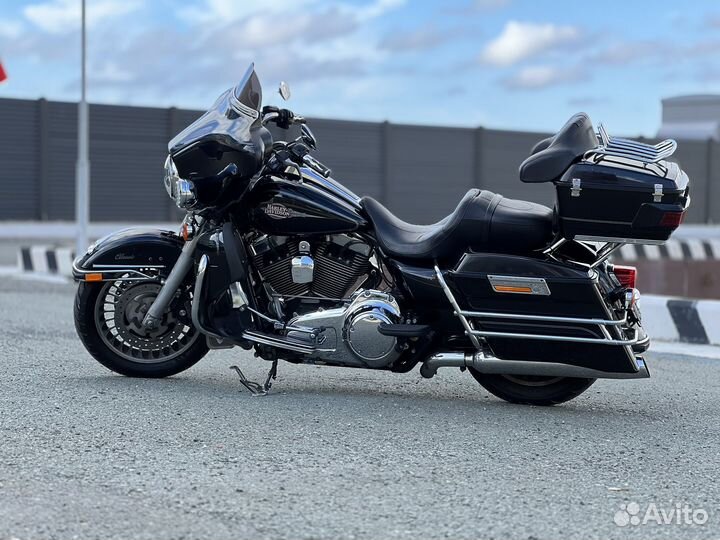 Harley-Davidson Electra Glide Classic flhtc