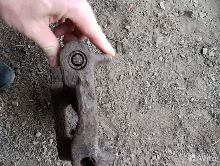 Трак на Т-40, трак на Т4