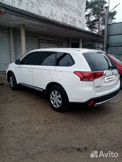 Mitsubishi Outlander 2.0 CVT, 2016, 126 000 км