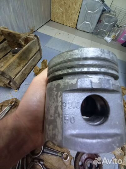 Новая поршневая Волга газ 24/2410/3102 СССР