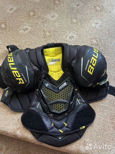 Нагрудник хоккейный jr