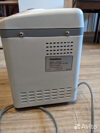 Хлебопечка Goldstar HB-020E