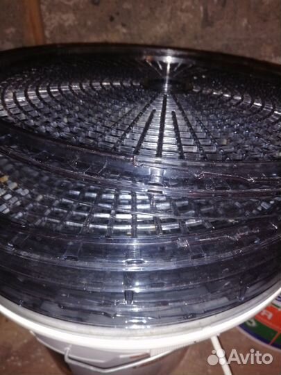 Сушка для овощей и фруктов