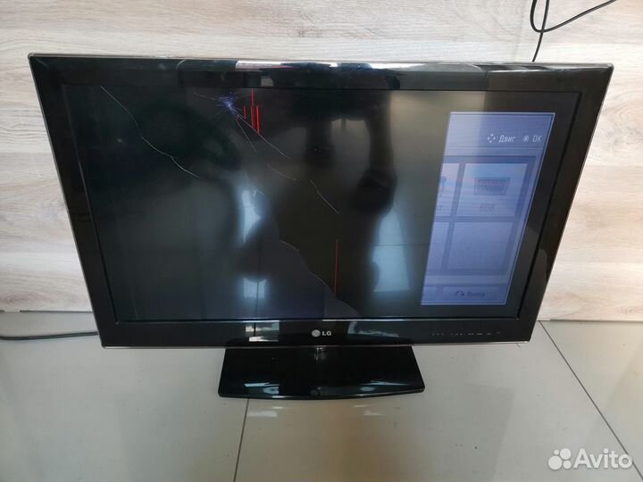 Телевизор LG 32LV2500 (Разбор) (По запчастям)