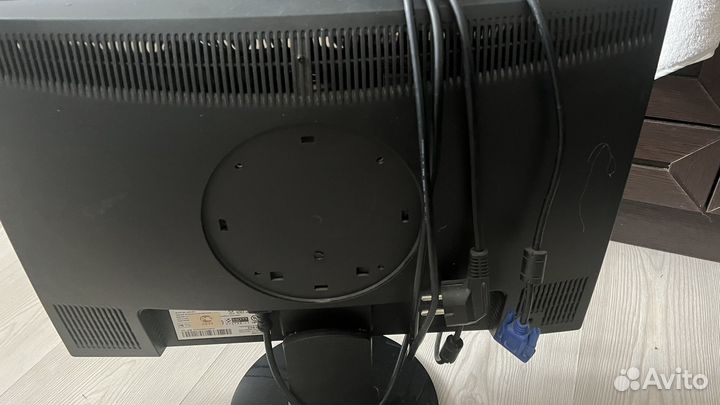 Монитор Samsung 22 дюйма