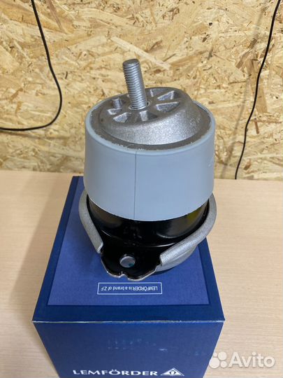 Опора двигателя audi Q7/porsche cayenne/VW Touareg