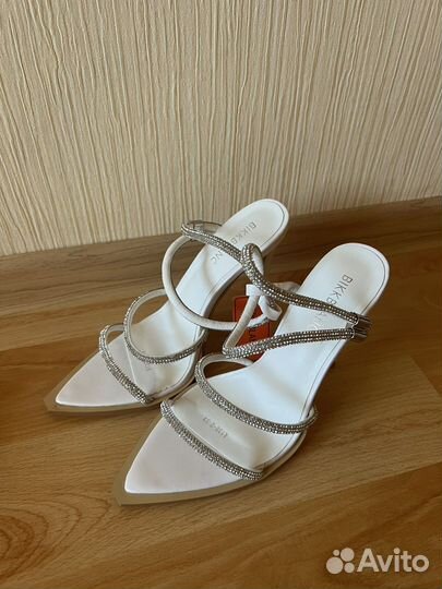 Свадебные босоножки 37