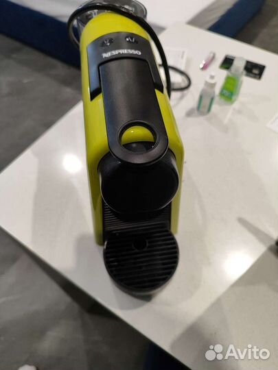 Кофемашина nespresso