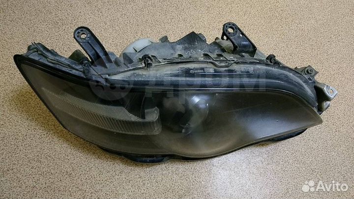 Фара Legacy 2003