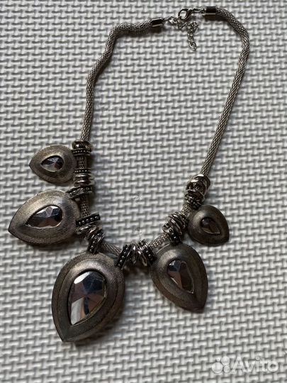 Ожерелье, колье