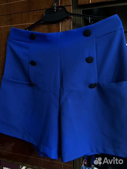 Шорты женские