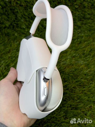 AirPods Max