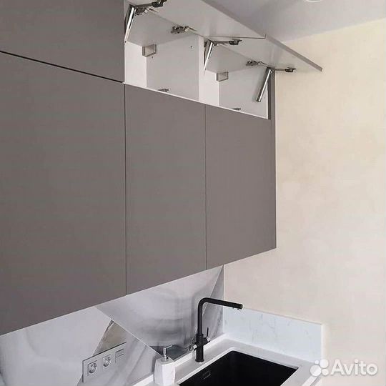 Прямой кухонный гарнитур на заказ +мойка в подарок