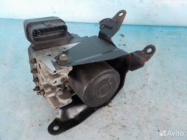 Блок ABS mitsubishi L200 (KB) 2006-2016