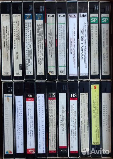 Видеокассеты с фильмами