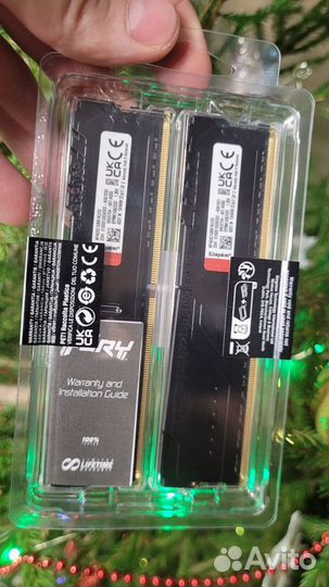 Оперативная память Kingston 32Gb DDR4 3733 MHz