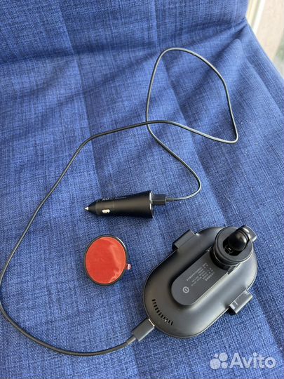 Автомобильный держатель с зарядкой