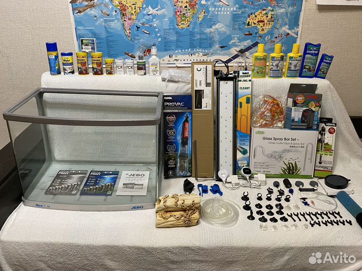 Продаю аквариум и все что не обходимо для него