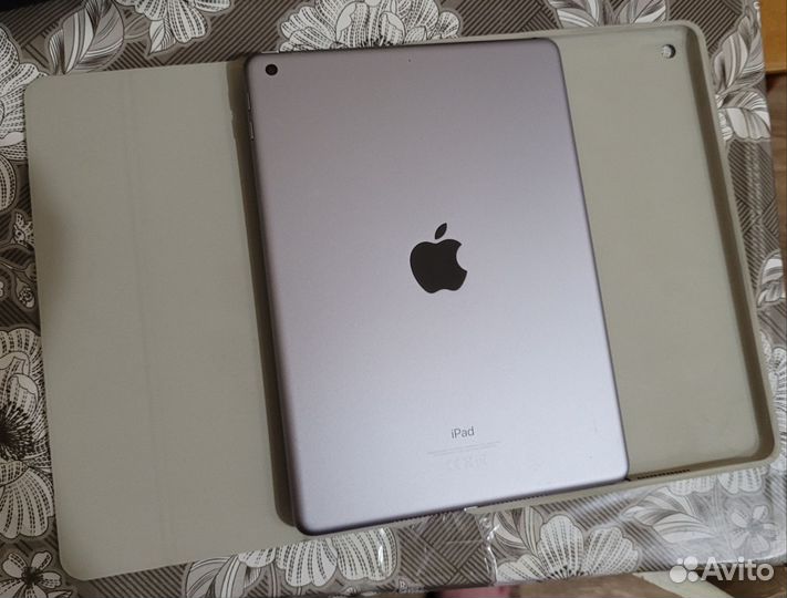 iPad 2017 32 Gb