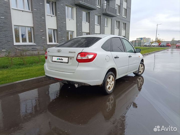 LADA Granta 1.6 МТ, 2017, 122 000 км