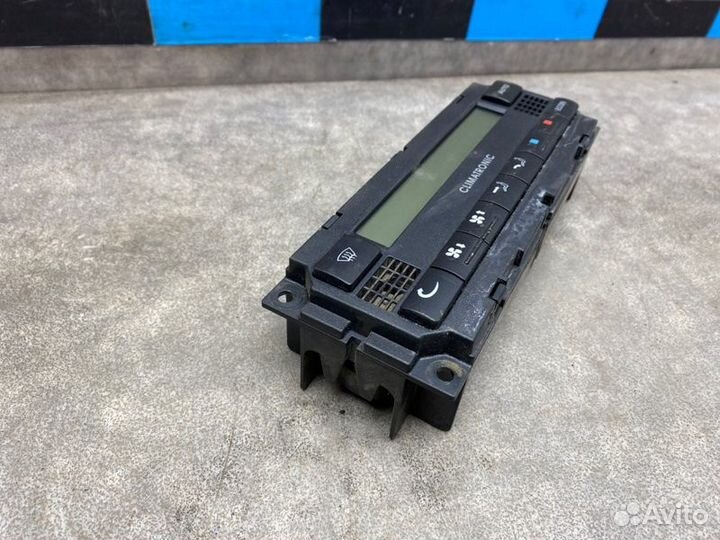 Блок управления климат-контролем Skoda Octavia A4