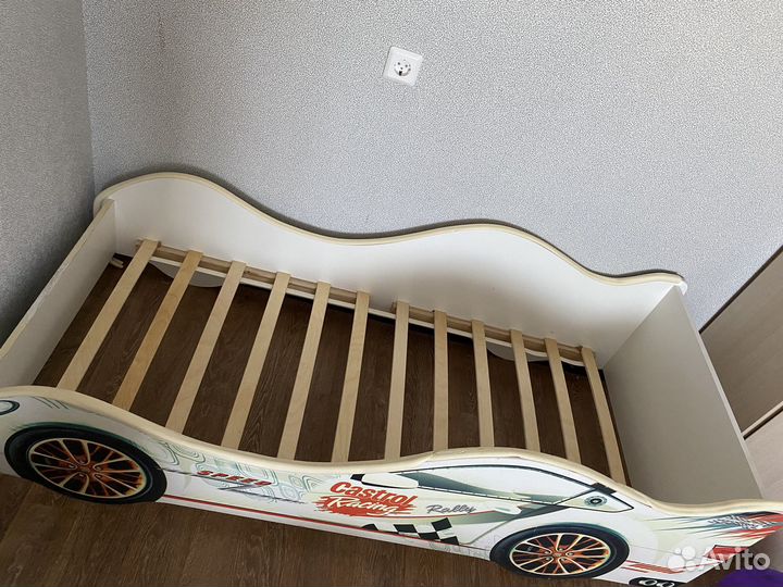 Кровать-машина