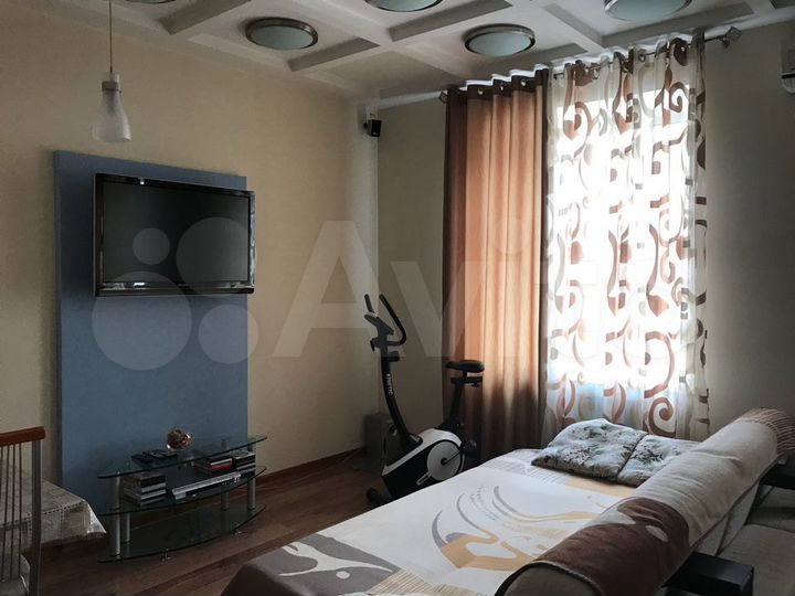 2-к. квартира, 79 м², 3/8 эт.