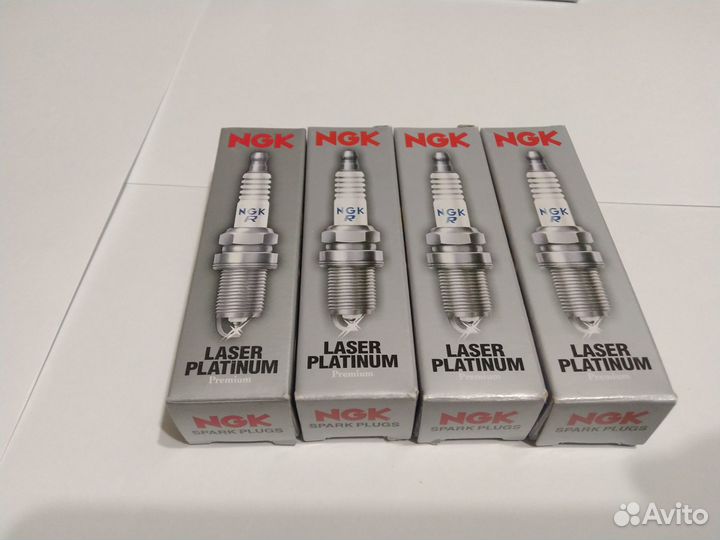 Свечи NGK 1675 4 шт