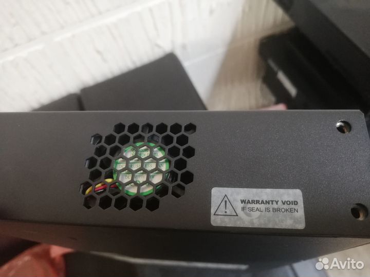 Коммутатор HPE 1950-24G-2SFP-2XGT (JG960A)