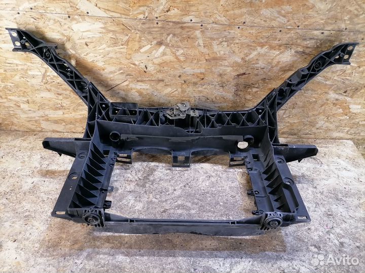 Панель передняя Ford Fiesta MK5