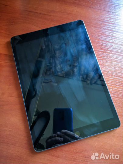 iPad 7 128 GB в идеальном состоянии с аксессуарами