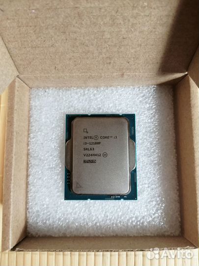 Новый процессор Intel Core i3 12100F гарантия год