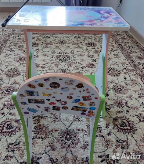 Детский стол и стул
