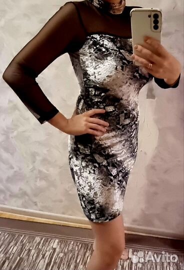 Платье женское 46 48
