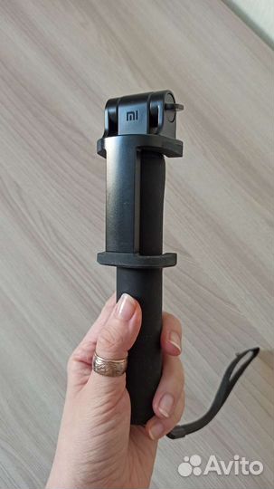 Монопод \ Палка для селфи Xiaomi Mi Bluetooth
