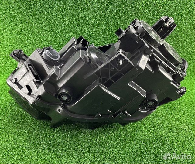 Фара правая Пассат 14-20