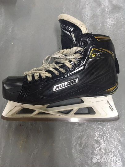 Хоккейные коньки bauer