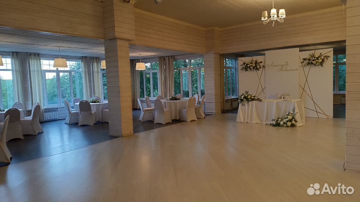 Свадебные украшения зала