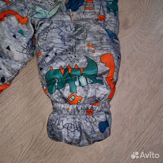 Демисезонный комбинезон для мальчика