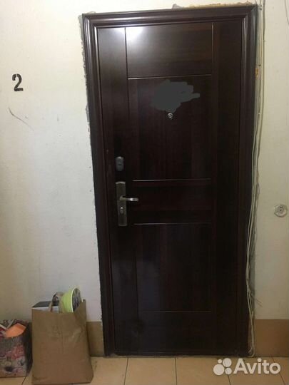 Дверь входная металлическая