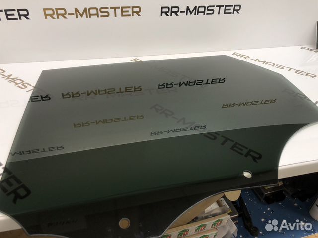 Стекло Задней Двери Range Rover Sport