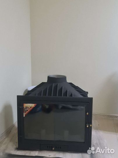Каминная топка чугунная новая