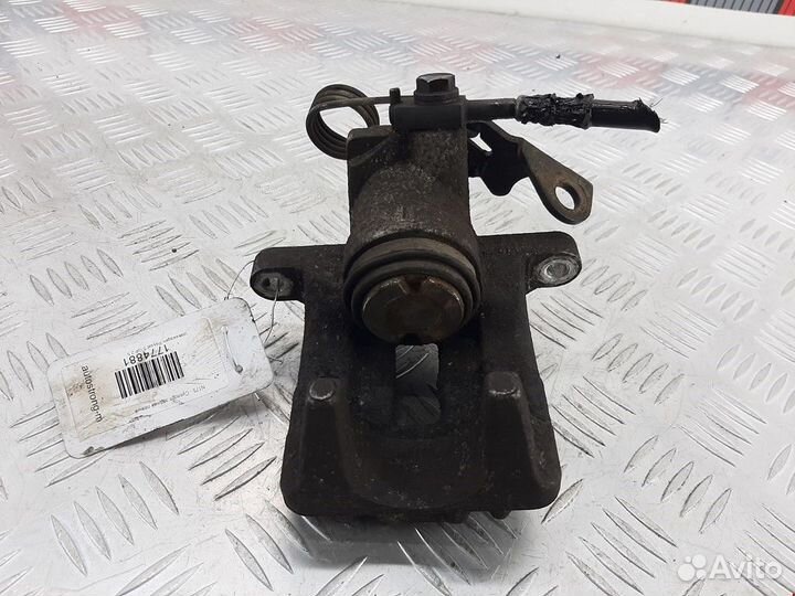 Суппорт задний левый Volkswagen Passat B5 рест