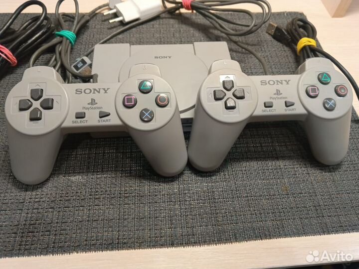 Игровая приставка soni ps clasik