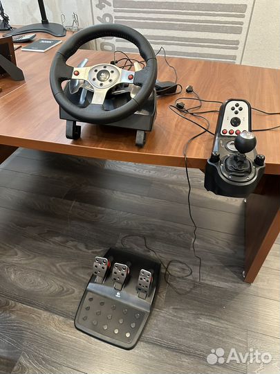 Игровой руль Logitech G25