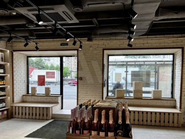 Продам торговое помещение, 85 м²